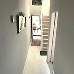 Cosy 4-bedroom House In Lovely With Wifi *