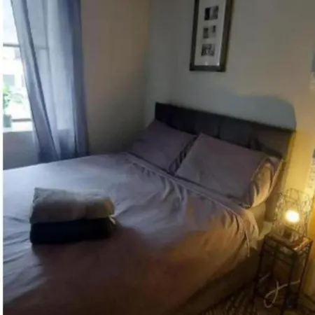 Cosy 4-bedroom House In Lovely With Wifi Wexford